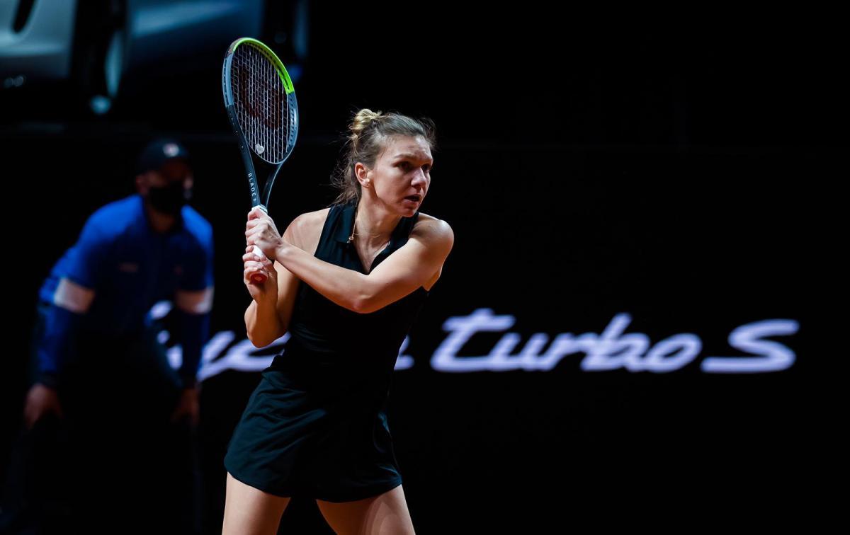 Simona steamrolled into the Porsche Tennis Grand Prix quarterfinals on