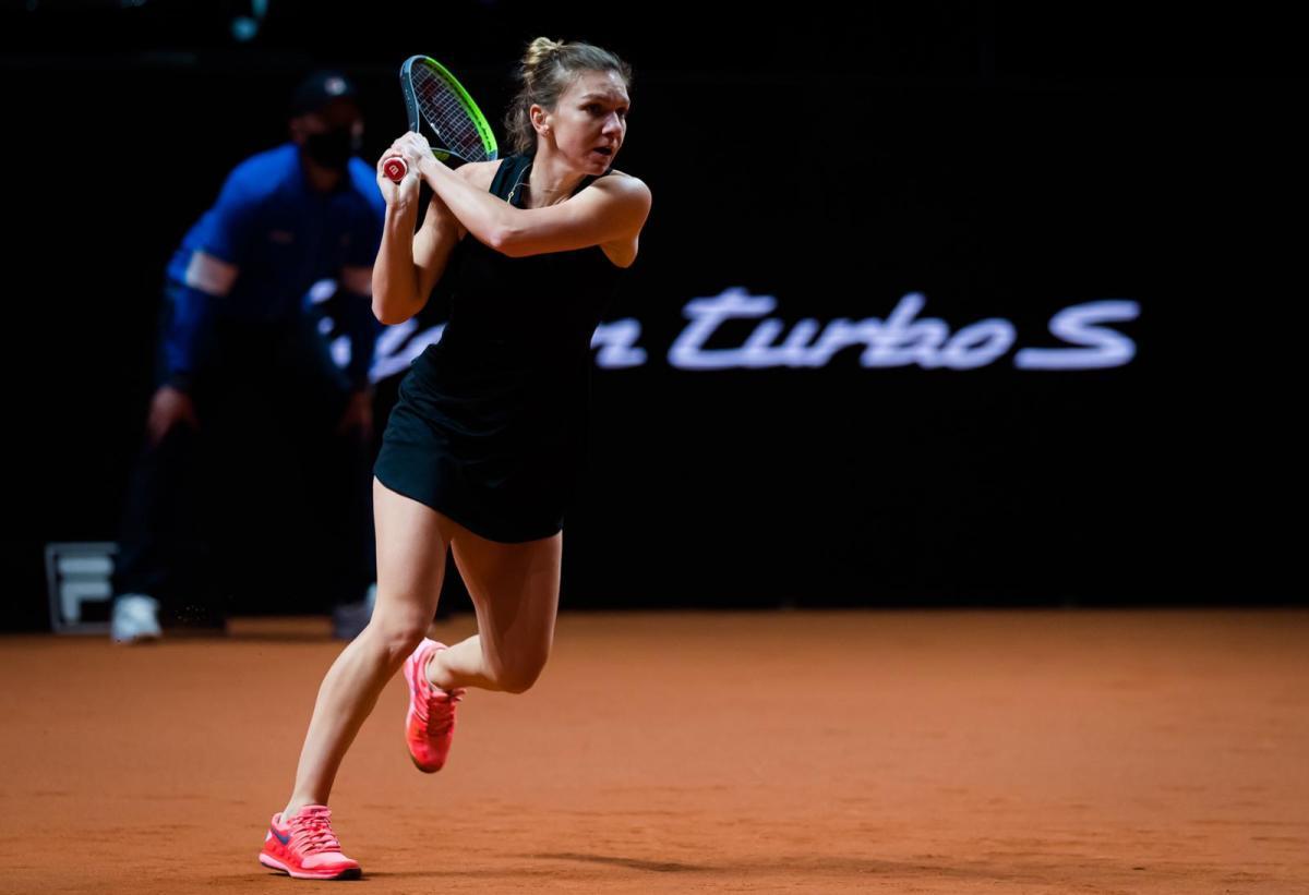 Simona steamrolled into the Porsche Tennis Grand Prix quarterfinals on