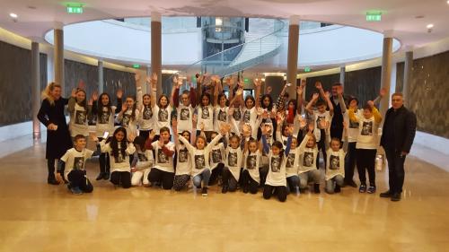 Simona with kids at Stejarii Country Club