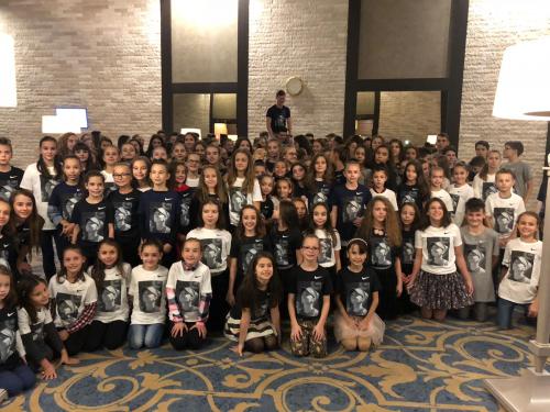 Simona with kids at Stejarii Country Club